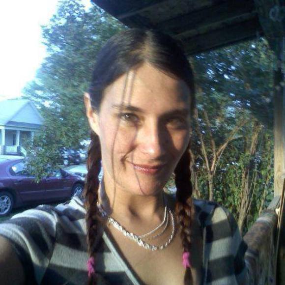 Meet your Posher, Patricia - Picture 1 of 1